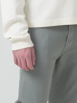 CITIZENS OF HUMANITY Adler Slim Straight Pant - Agave -Benson Shop 6190 1364 ADLER SOFTWEFT AGAVE 5901 web 800x 3d7cfbae 2a58 4494 8195 91966b1306de