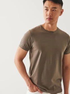 Short Sleeve Iconic Crew Tee - Khaki -Benson Shop 99A08CB 119 4567 800x 021798ba ff4c 4c2f b187 9e397f773446