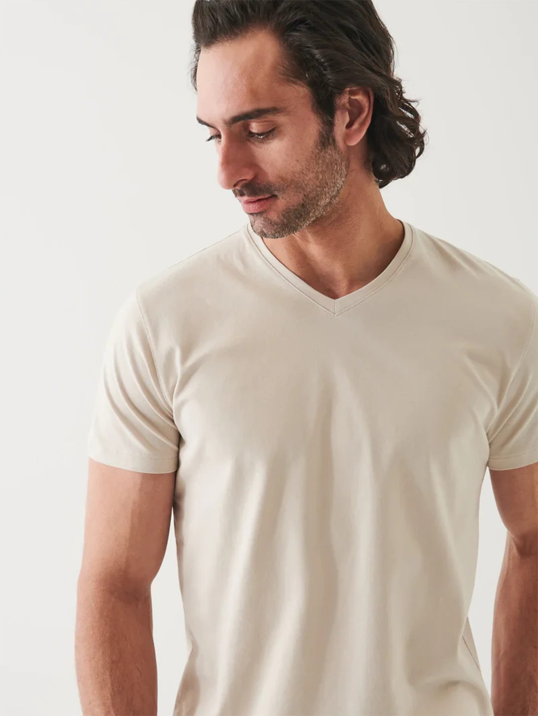 Iconic V-Neck T-Shirt - Wheat 6 Iconic V-Neck T-Shirt - Wheat - Image 4