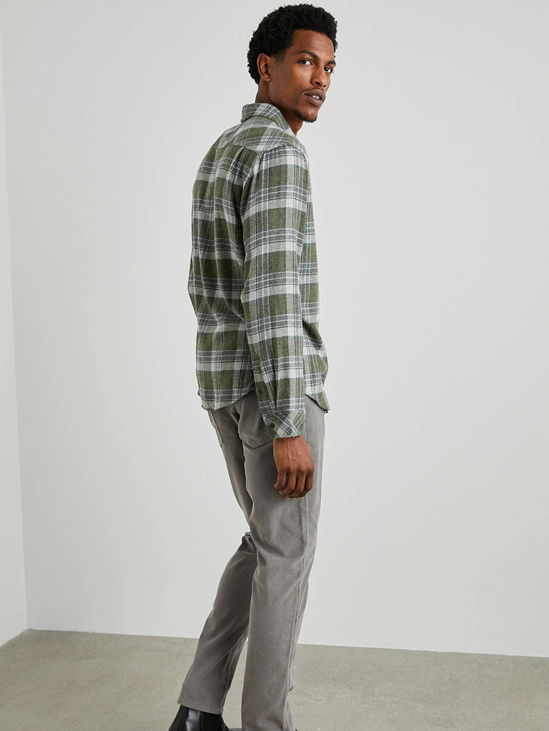 RAILS Lennox Shirt - Green Hollow 8 RAILS Lennox Shirt - Green Hollow - Image 6
