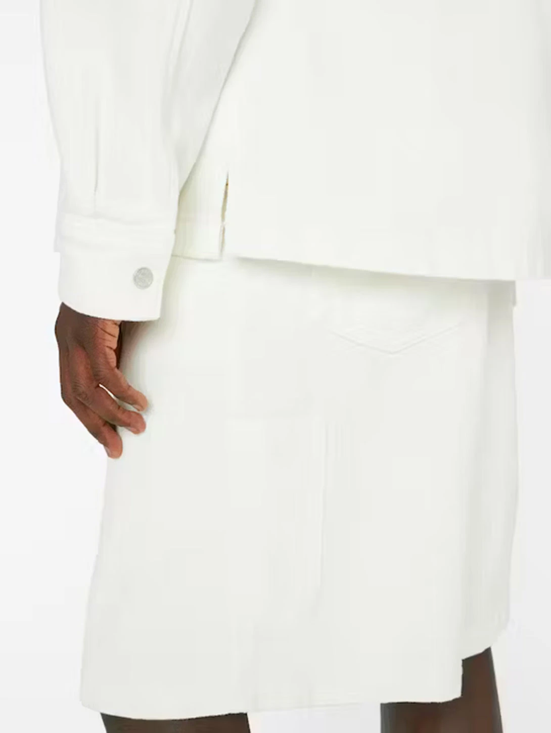 FRAME Relaxed Double Pocket Shirt - Off White 6 FRAME Relaxed Double Pocket Shirt - Off White - Image 4