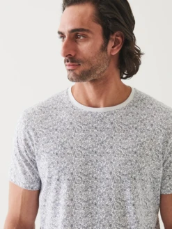 Short Sleeve Crew Print Tee - White 10 Short Sleeve Crew Print Tee - White -Benson Shop P9509C32V 100 23407 800x 996f92b7 a83f 49f6 bf51 7b3acea37211