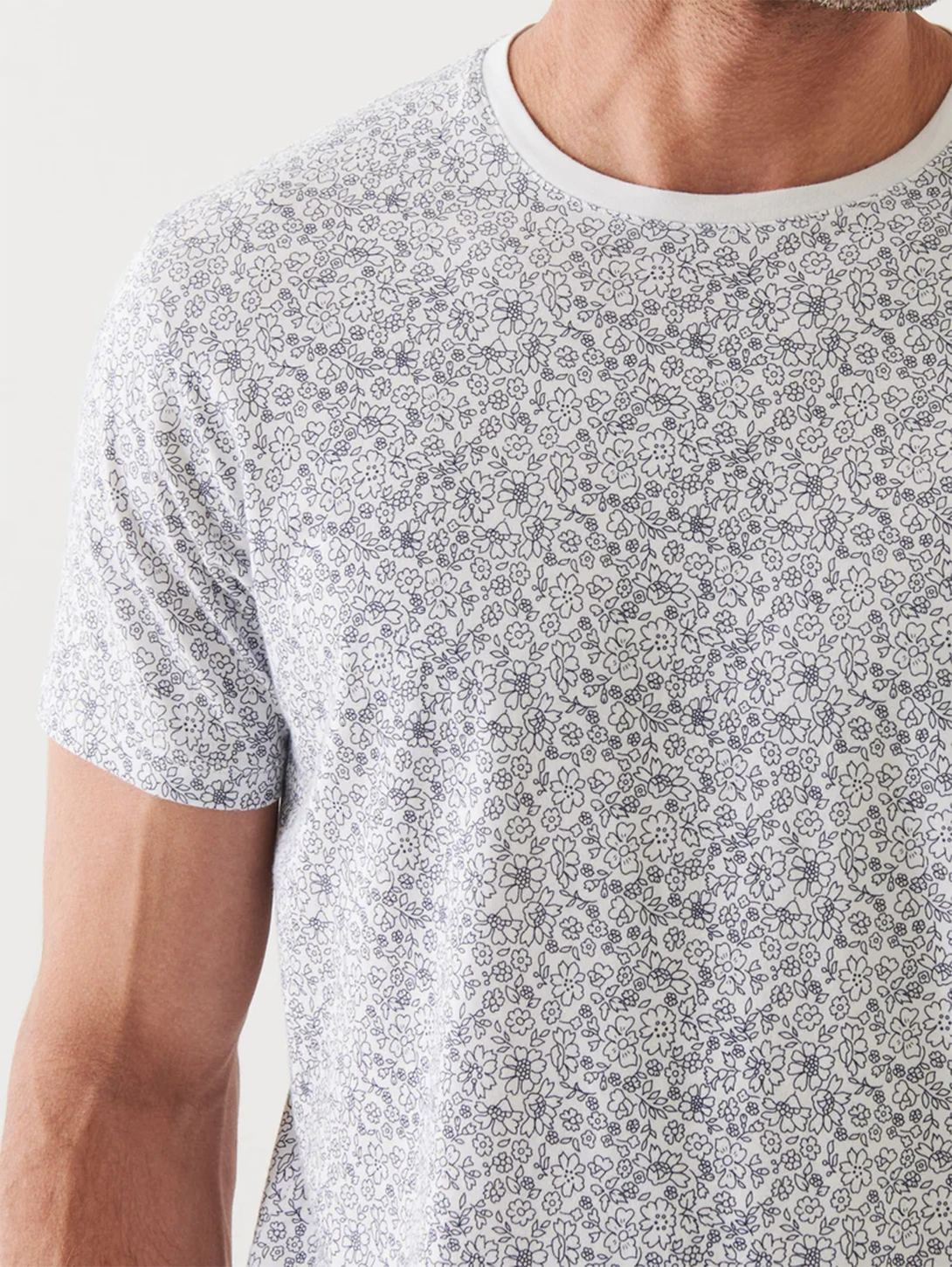 Short Sleeve Crew Print Tee - White 7 Short Sleeve Crew Print Tee - White - Image 5