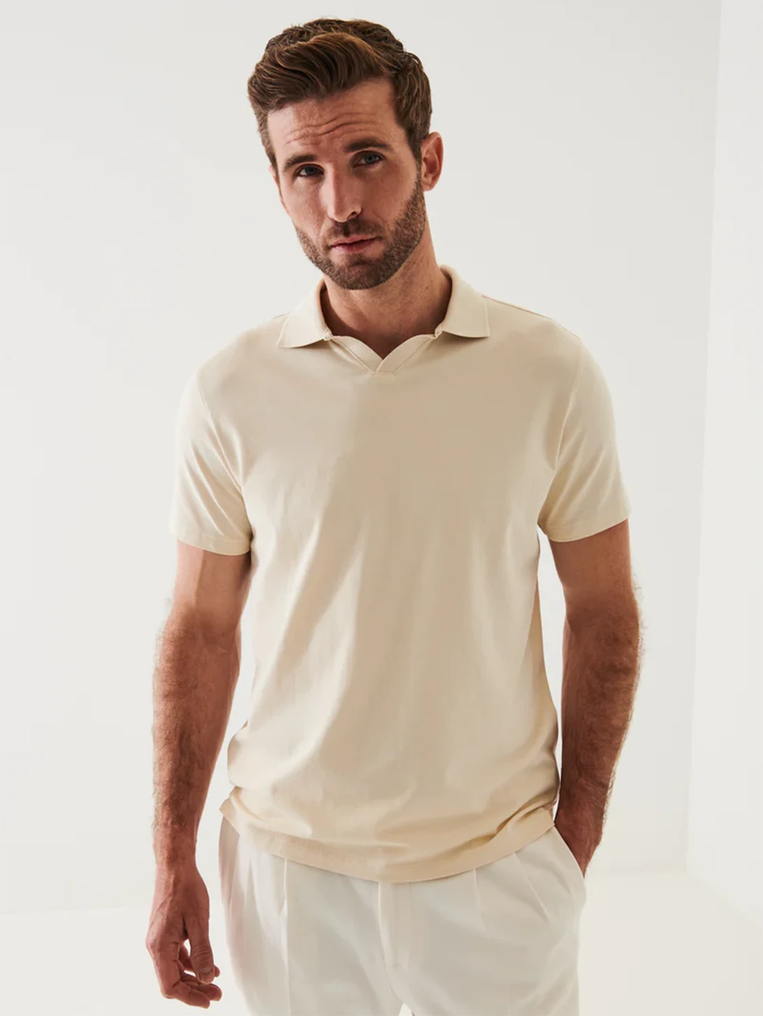Iconic Open Polo T-Shirt- Angora 3 Iconic Open Polo T-Shirt- Angora