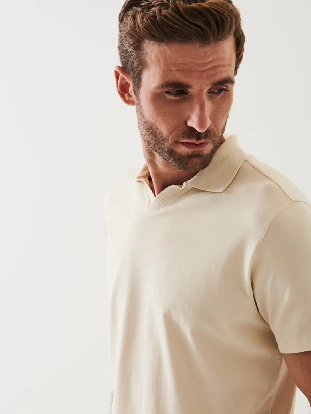 Iconic Open Polo T-Shirt- Angora 6 Iconic Open Polo T-Shirt- Angora - Image 4