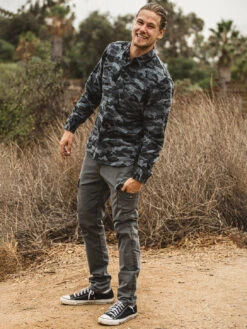 The Nail Stretch Oxford Cargo - Pigment Charcoal