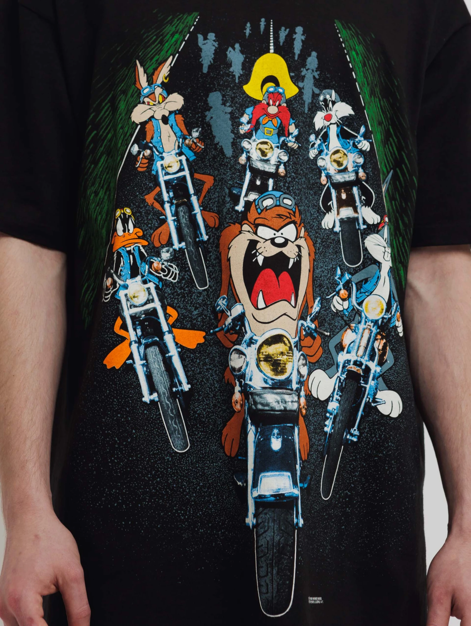 Vintage 1993 Looney Tunes Motor Gang T-Shirt 5 Vintage 1993 Looney Tunes Motor Gang T-Shirt - Image 3