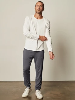 Velvet Crosby Luxe Pant - Raven -Benson Shop luxe fleece crosby01 raven kai02 0008